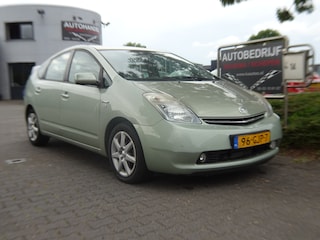 Toyota Prius 1.5 VVT-i Business Edition
