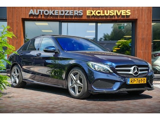 Mercedes-Benz C-klasse 180 Business Solution AMG Panoramadak 3D Burmester Ambient Camera Stoelverwarming Leer Cruise Control