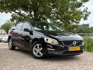 Volvo V60 2.0 D3 Kinetic Business | Airco + Cruise nu € 4.975,- ex bpm!!!