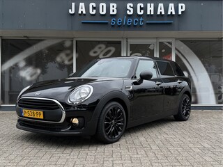 Mini Clubman 1.5 One / Automaat / Stoelverwarming / 17'' LM / Sensoren achter /