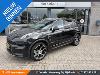 Lynk & Co 01 1.5 Black & Black Edition| Zwarte hemel |
