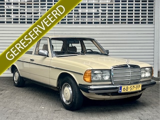Mercedes-Benz 200-serie 200-280 (W123) E OLDTIMER