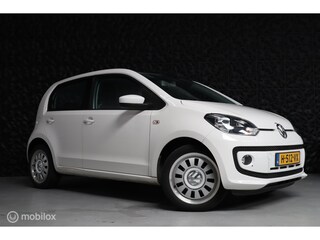 Volkswagen Up 1.0 high up! | Pano | DSG | Stoelverwarming |