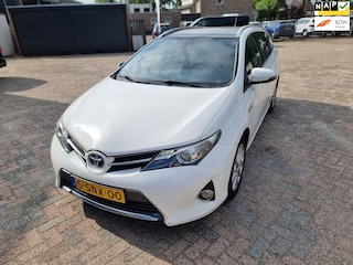 Toyota Auris Touring Sports 1.8 Hybrid Lease Panoramadak/Leer