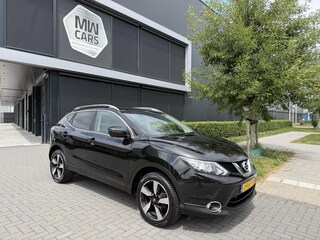 Nissan Qashqai 1.6 Tekna Pano, Keyless, 360 Camera