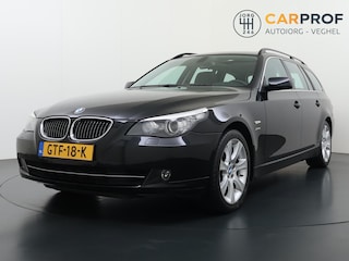 BMW 5-serie Touring 530xi Youngtimer Panoramadak 4WD nieuwe injectoren