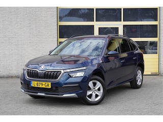 Skoda Kamiq 1.0 TSI Ambition BJ2021 Lmv 16" | Led V+A | Pdc | Elek. trekhaak | App-Connect | Navi | Virtual cockpit | Climate control | Cruise control | Extra getint glas