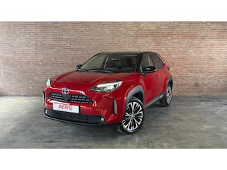 Toyota Yaris Cross 1.5 Hybrid Adventure Pano / HUD / 360 Camera / Trekhaak