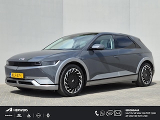 Hyundai Ioniq 5 Lounge 77.4 kWh / SOH 100% / Fabrieksgarantie tot 12-2028 / Dealer onderhouden / All season banden / Head Up Display / CCS snelladen / Warmtepomp / Trekgewicht 1600 kg / Panoramadak / Stuur- Stoel & Achterbank verwarming / Rondomzicht camera / Bosa Audio Systeem /