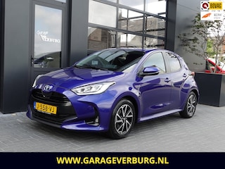 Toyota Yaris 1.5 Hybrid Dynamic (Navi/Carplay,Camera,AdaptiveCruise,Keyless,LED)