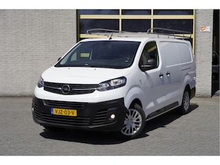 Opel Vivaro 2.0 CDTI L3H1 Edition Pdc | Trekhaak | Achteruitrijcamera | Navi | Airco | Cruise control | Getint glas | RVS Imperiaal | Tussenschot+raam | Achterdeuren | Zijdeur L+R!