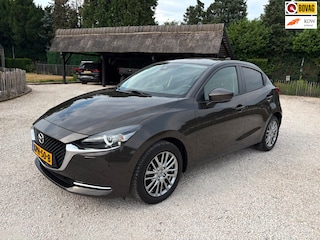 Mazda 2 1.5 Skyactiv-G Luxury Apple Carplay, LED, Alcantara