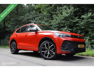 Volkswagen Tiguan 1.5 eTSI R-Line Business | Massage | H&K |