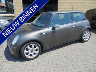 Mini Cabrio 3-Deurs 1.6 PARK LANE-NAVIGATIE-LEER-AUT-GARANTIE!
