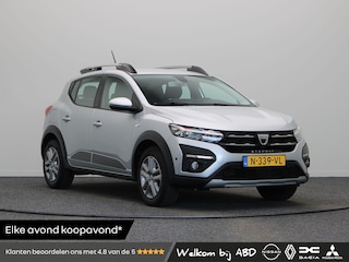 Dacia Sandero 1.0 TCe 90 Comfort | Trekhaak | Dealer onderhouden | Climate control | Parkeersensoren voor en achter | Achteruitrijcamera |