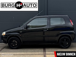 Suzuki Ignis 1.3-16V Special - APK TM 14-08-2027 - 1E EIGENAAR - GOED ONDERHOUDEN - AIRCO - EL. RAMEN + SPIEGELS - LM VELGEN - CPV - STUURBEKRACHTIGING - NAP - NL AUTO -
