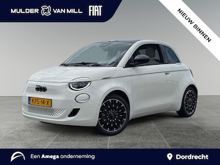 Fiat 500 La Prima 42 kWh | NAVI | CARPLAY | STOELVERW. | LEDER | PANODAK |