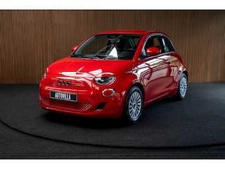 Fiat 500 24 kWh Navi Airco Stoelverwarming LED Cruise Control BTW auto