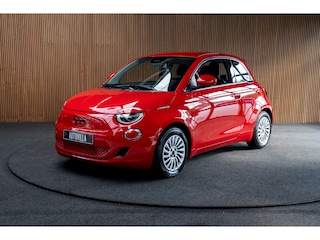 Fiat 500 24 kWh SOH: 95,0% Navi Airco Stoelverwarming LED Cruise Control BTW auto