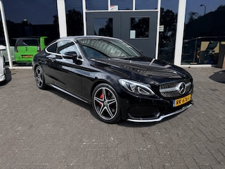 Mercedes-Benz Coupé 200 Prestige/Amg Pakket/Apple CarPlay/Half Leer.