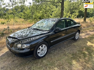 Volvo S60 2.4 apk t/m 17-07-2027