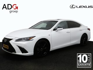 Lexus ES 300h F Sport Line | Mark Levinson | Adaptive Variable Suspension | Blade Scan Koplampen | Head-Up Display
