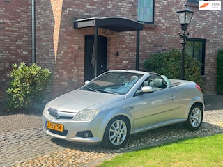 Opel Tigra TwinTop 1.8-16V Sport airco