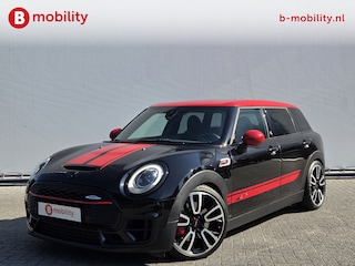 Mini Clubman 2.0 John Cooper Works ALL4 Chili | LED | Navigatie | PDC | Cruise Control | Sportstoelen