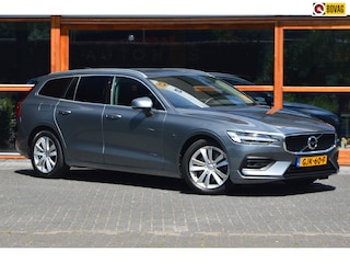 Volvo V60 2.0 B3 Business Pro | Adaptive Cruise | Stoel + Stuur Verwarmd | Trekhaak | Camera | Verwarmde voorruit |