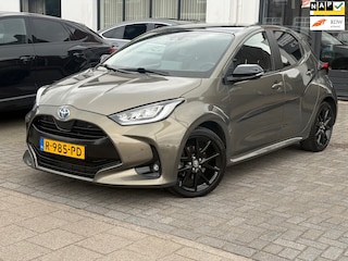 Toyota Yaris 1.5 Hybrid Executive, Apple Carplay/Android,Navigatie,Stoelverwarming,Stuurverwarming