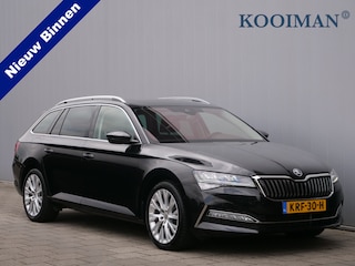 Skoda Superb Combi 1.4 TSI iV Syle 218 Pk Automaat Navi / DAB / Pano-dak / Apple Carplay / Leer