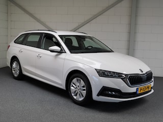 Skoda Octavia Combi 1.0 TSI Ambition Navi/ECC/PDC/Carplay (all-incl. prijs)