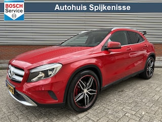 Mercedes-Benz GLA 200 Ambition | AMG | Stoelverwarming | Trekhaak | Navigatie | Goed onderhouden |