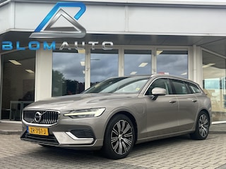 Volvo V60 2.0 T8 Twin Engine AWD INSCRIPTION PANO+ACC+MEMORY