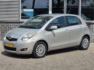 Toyota Yaris 1.3 VVTi Aspiration Automaat 5 deurs