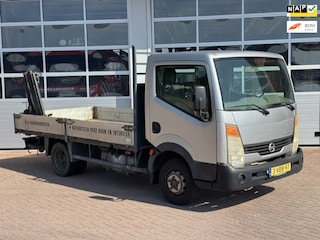 Nissan Cabstar E 130.35 2.5 dCi 290 - Crane - Trekhaak - 3p.