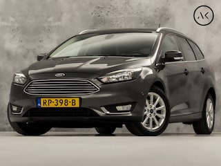 Ford Focus Wagon 1.0 Titanium Sport (APPLE CARPLAY, NAVIGATIE, CLIMATE, GETINT GLAS, SPORTSTOELEN, KEYLESS, PARKEERSENSOREN, NIEUWE APK, NIEUWSTAAT)