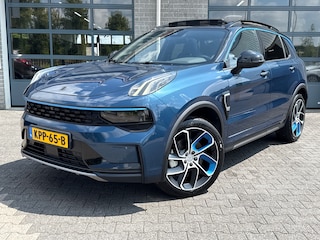 Lynk & Co 01 1.5 PLUG IN HYBRID|ZWARTE HEMEL|SCHUIFDAK|360 CAMERA|