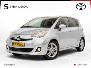 Toyota Verso-S 1.3 VVT-i Aspiration | Trekhaak | Panoramadak | Dealer OH | Camera | Navi | Bluetooth