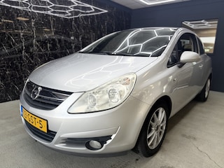 Opel Corsa 1.2-16V Enjoy