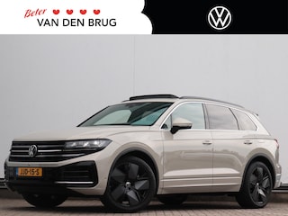 Volkswagen Touareg 3.0 TSi eHybrid 4MOTION Elegance | Nachtvisie | Stoel verwarming/ventilatie + stuurverwarming | Schuif/kantel dak | Luchtvering | Voorruitverwarming | Memory seats |