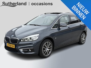 BMW 2-serie Tourer 225xe iPerformance High Executive | PHEV | Panoramadak | Stoelverwarming | Leder | Head-Up | Navi