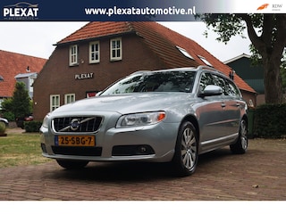 Volvo V70 1.6 T4 Limited Edition | Panorama | Luxe Leder | Cruise Control | Stoelverwarming | Nette staat | Historie | NL. Auto |