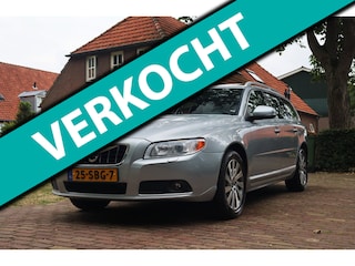 Volvo V70 1.6 T4 Limited Edition | Panorama | Luxe Leder | Cruise Control | Stoelverwarming | Nette staat | Historie | NL. Auto |