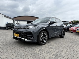 Volkswagen Tiguan R-Line 1.5 eTSI 150PK DSG | Trekhaak |