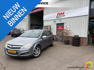 Opel Astra 1.6 Essentia