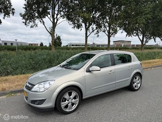 Opel Astra 1.6 Cosmo