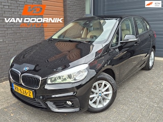 BMW 2-serie Tourer 218i Corporate Lease High Executive Automaat Leder/Trekhaak/Navigatie