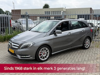 Mercedes-Benz B-klasse 180 Ambition HOGE INSTAP! PANORAMA l LEER l XENON l NAVI l AIRCO l PDC l LED! VOL OPTIE'S! 2e eigenaar!