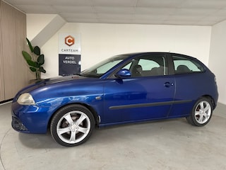 Seat Ibiza 1.4-16V Reference Airco, LMV, navigatie/carplay, Trekhaak